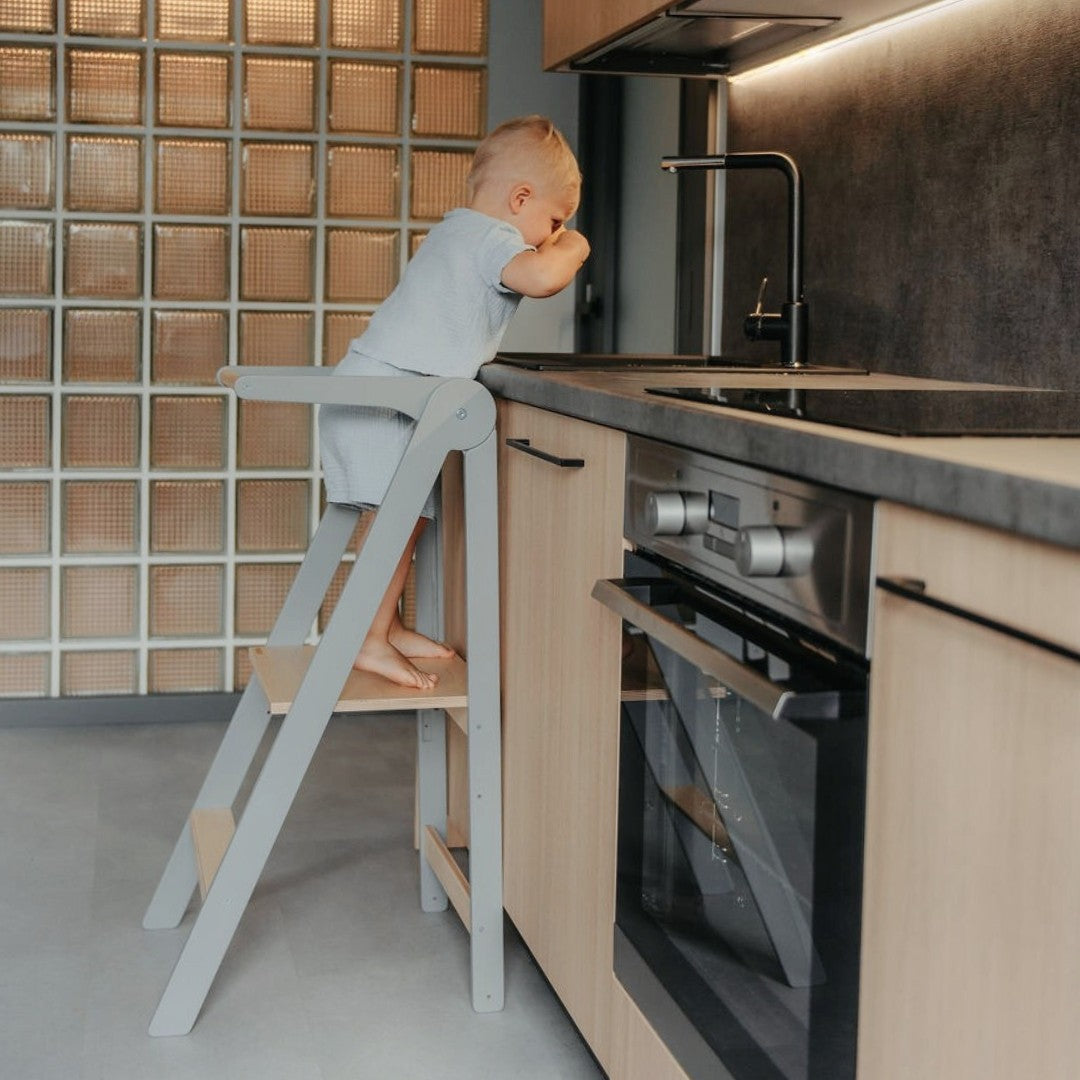 Eversby Edit — Foldable Kitchen Tower with Removable Rail