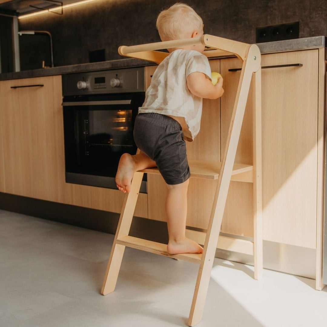 Eversby Edit — Foldable Kitchen Tower with Removable Rail
