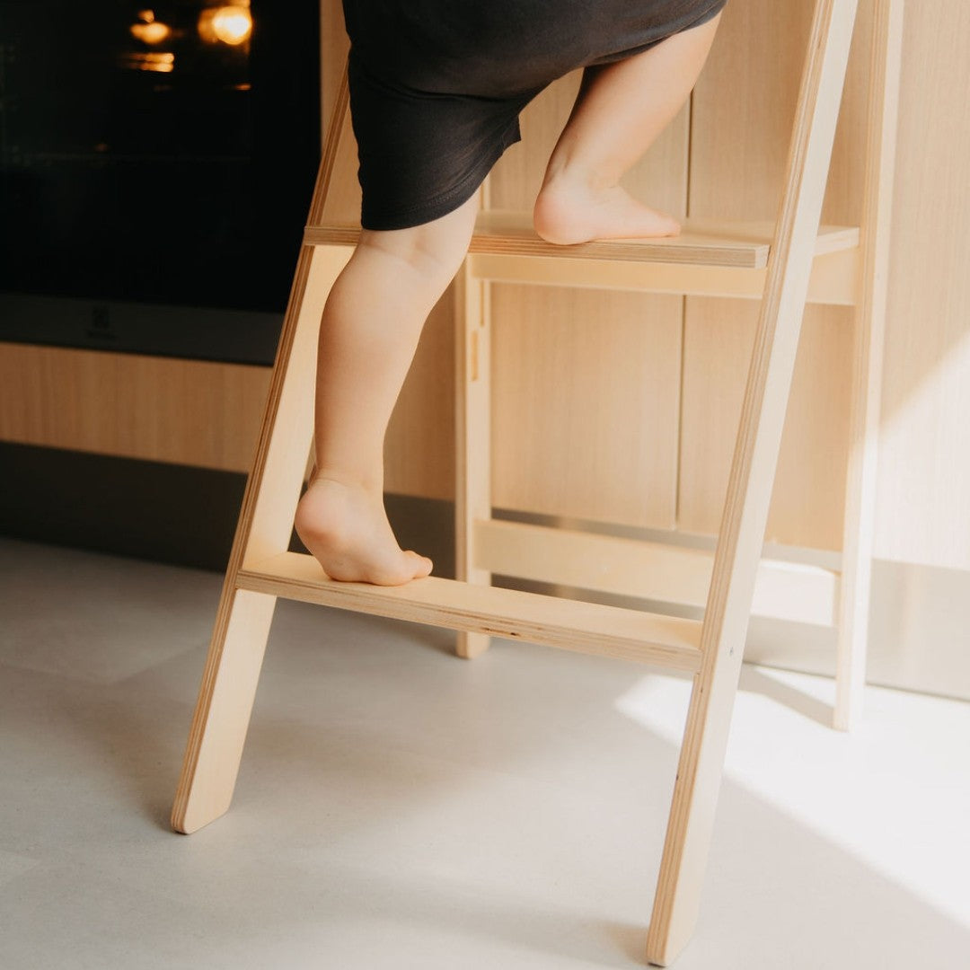 Eversby Edit — Foldable Kitchen Tower with Removable Rail