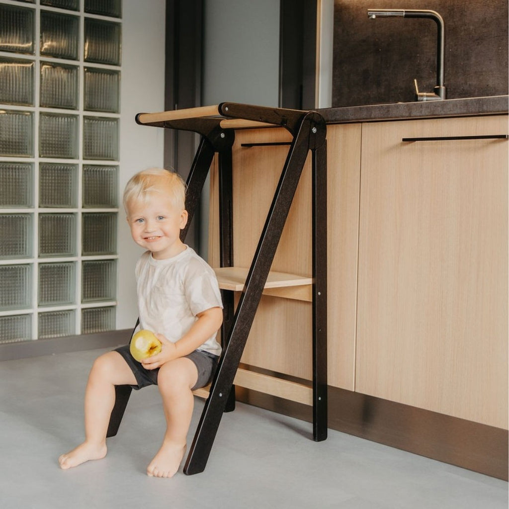 Eversby Edit — Foldable Kitchen Tower with Removable Rail