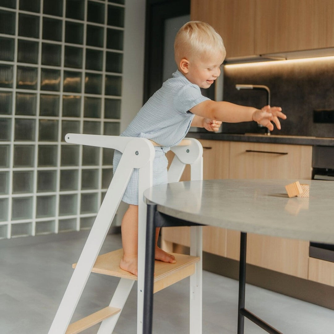 Eversby Edit — Foldable Kitchen Tower with Removable Rail