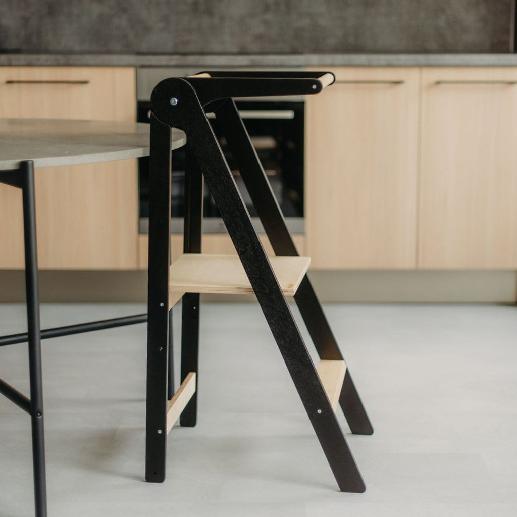 Eversby Edit — Foldable Kitchen Tower with Removable Rail